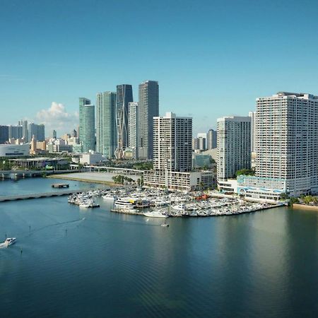 מיאמי Doubletree By Hilton Grand Hotel Biscayne Bay מראה חיצוני תמונה