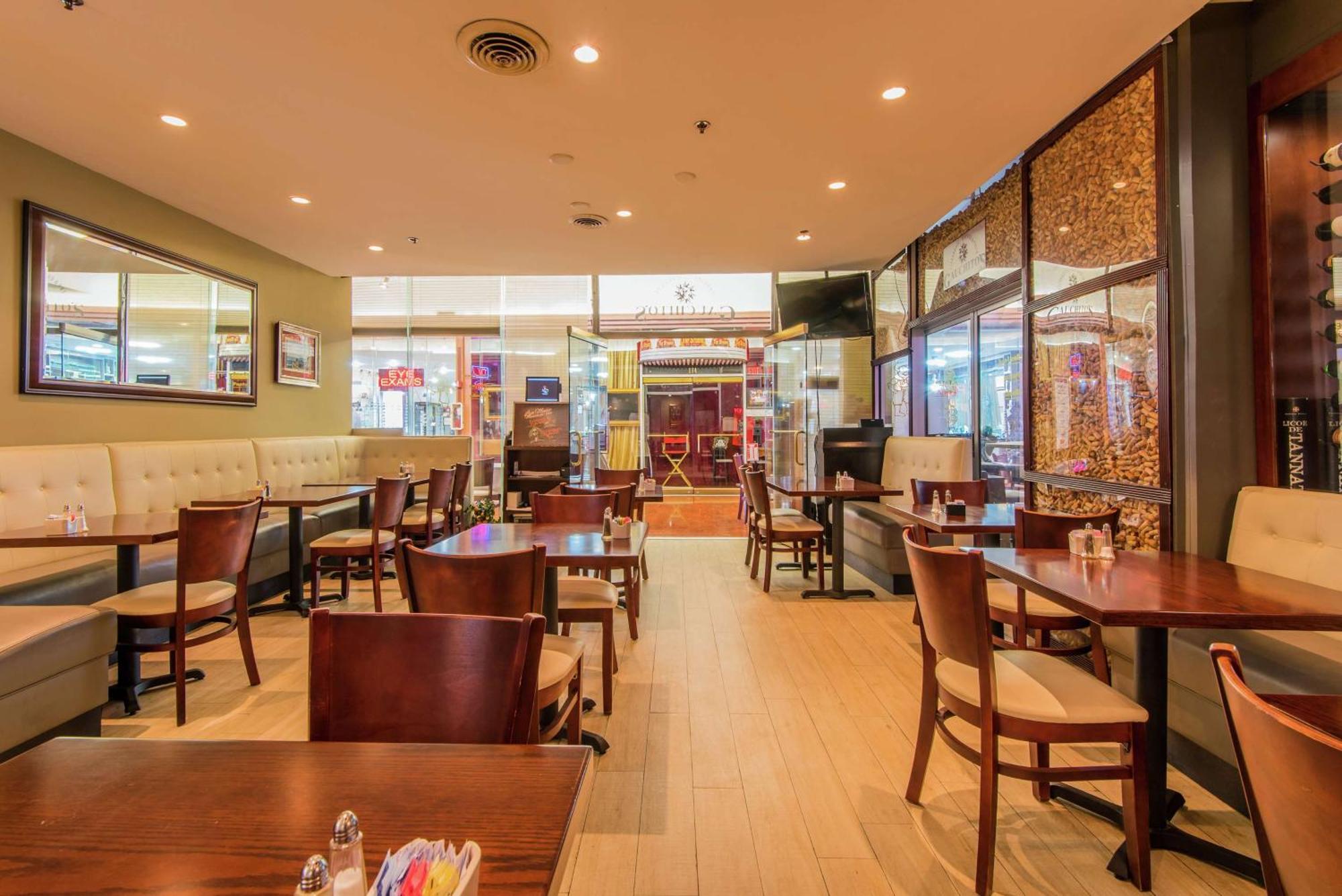 מיאמי Doubletree By Hilton Grand Hotel Biscayne Bay מראה חיצוני תמונה