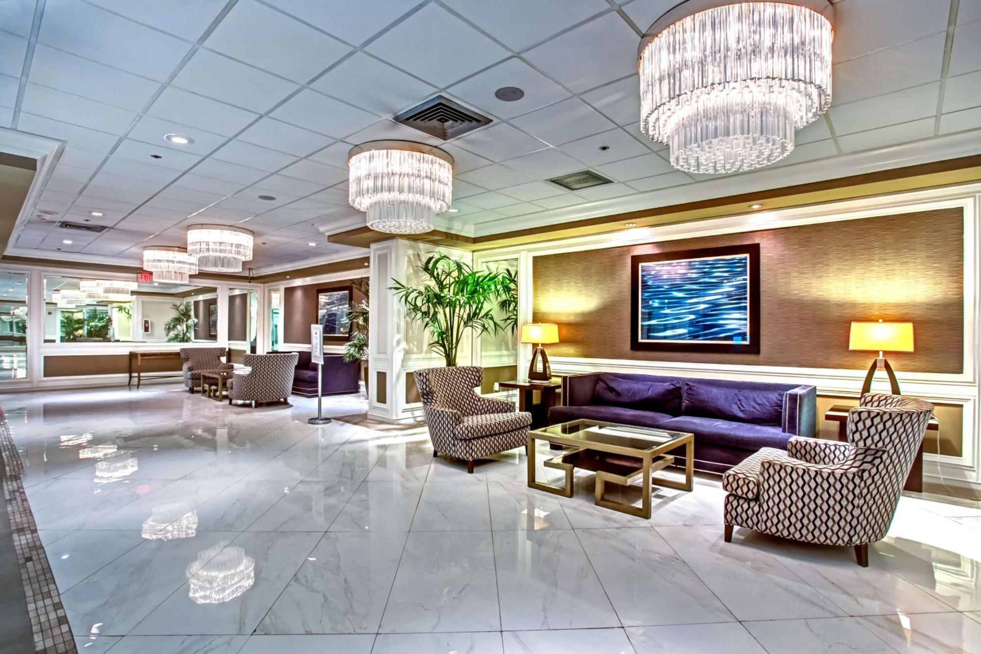 מיאמי Doubletree By Hilton Grand Hotel Biscayne Bay מראה חיצוני תמונה